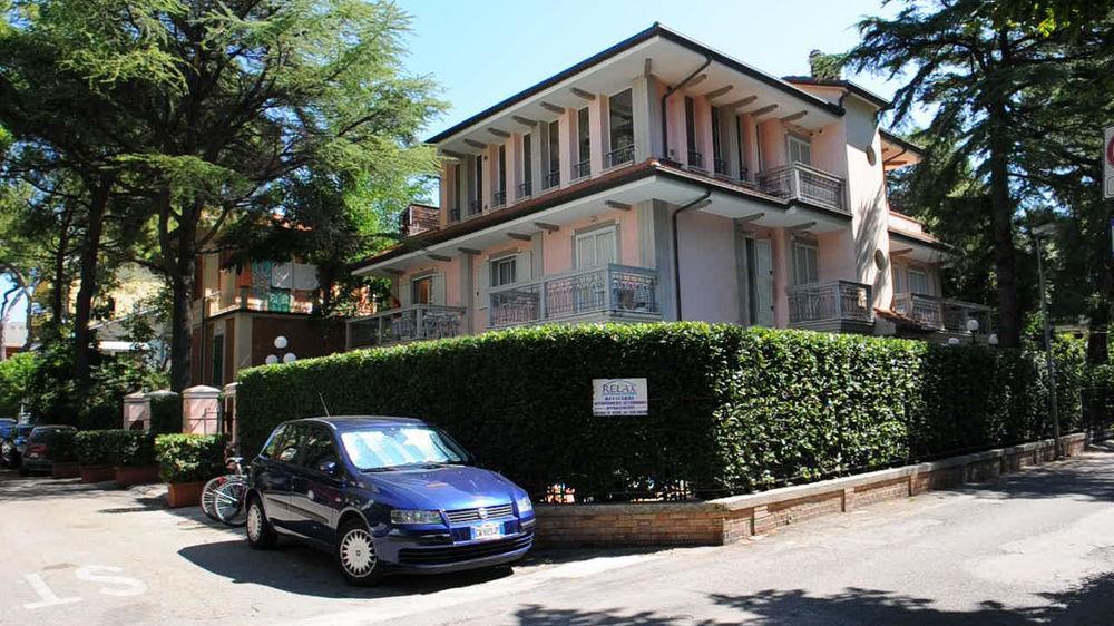 Residenza Villa Lidia Riccione Eksteriør billede
