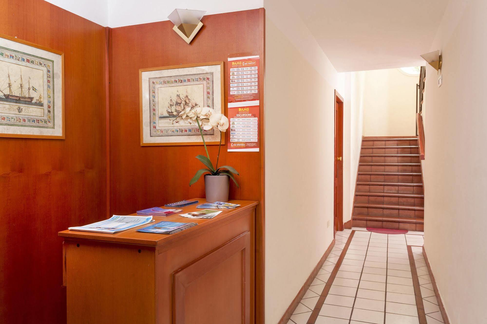 Residenza Villa Lidia Riccione Eksteriør billede