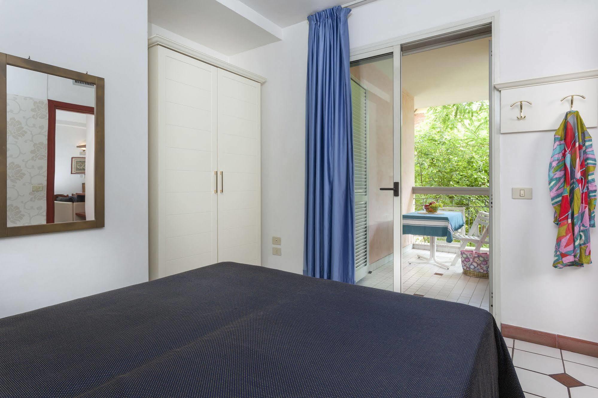 Residenza Villa Lidia Riccione Eksteriør billede